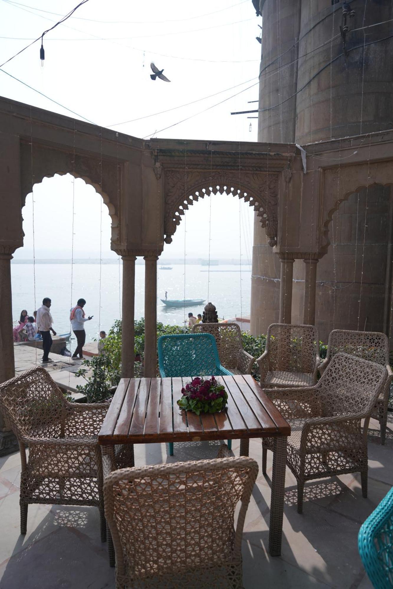 Hotel Guleria Kothi At Ganges Waranasi Zewnętrze zdjęcie