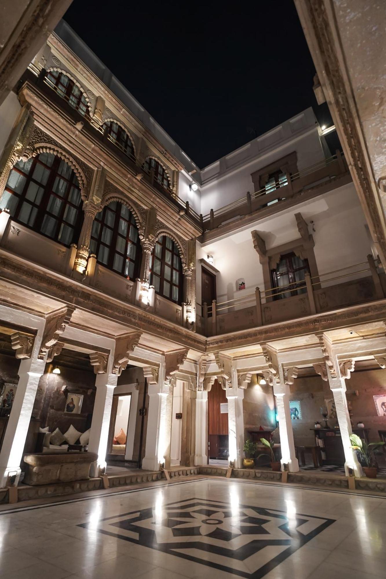 Hotel Guleria Kothi At Ganges Waranasi Zewnętrze zdjęcie
