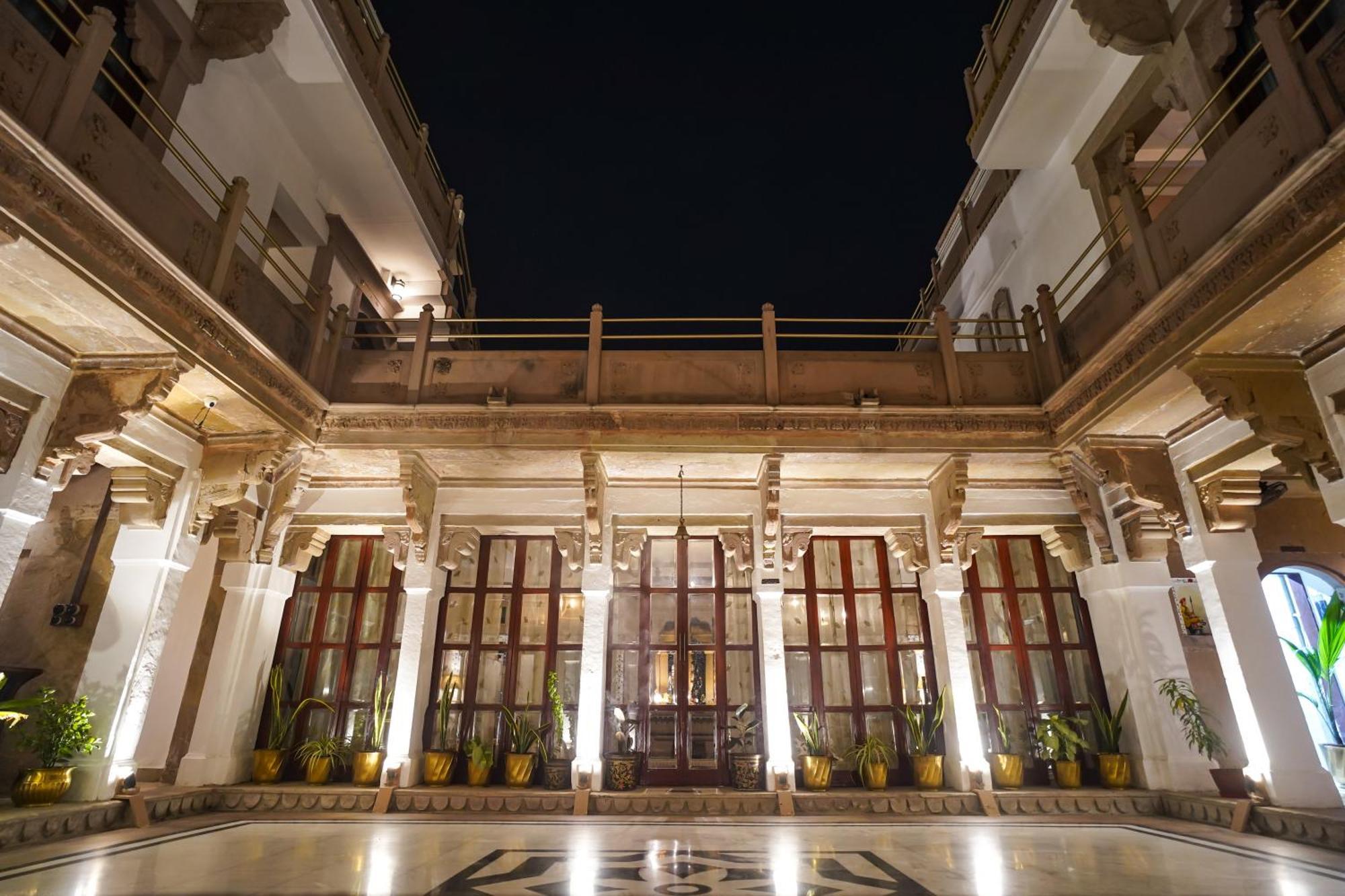 Hotel Guleria Kothi At Ganges Waranasi Zewnętrze zdjęcie