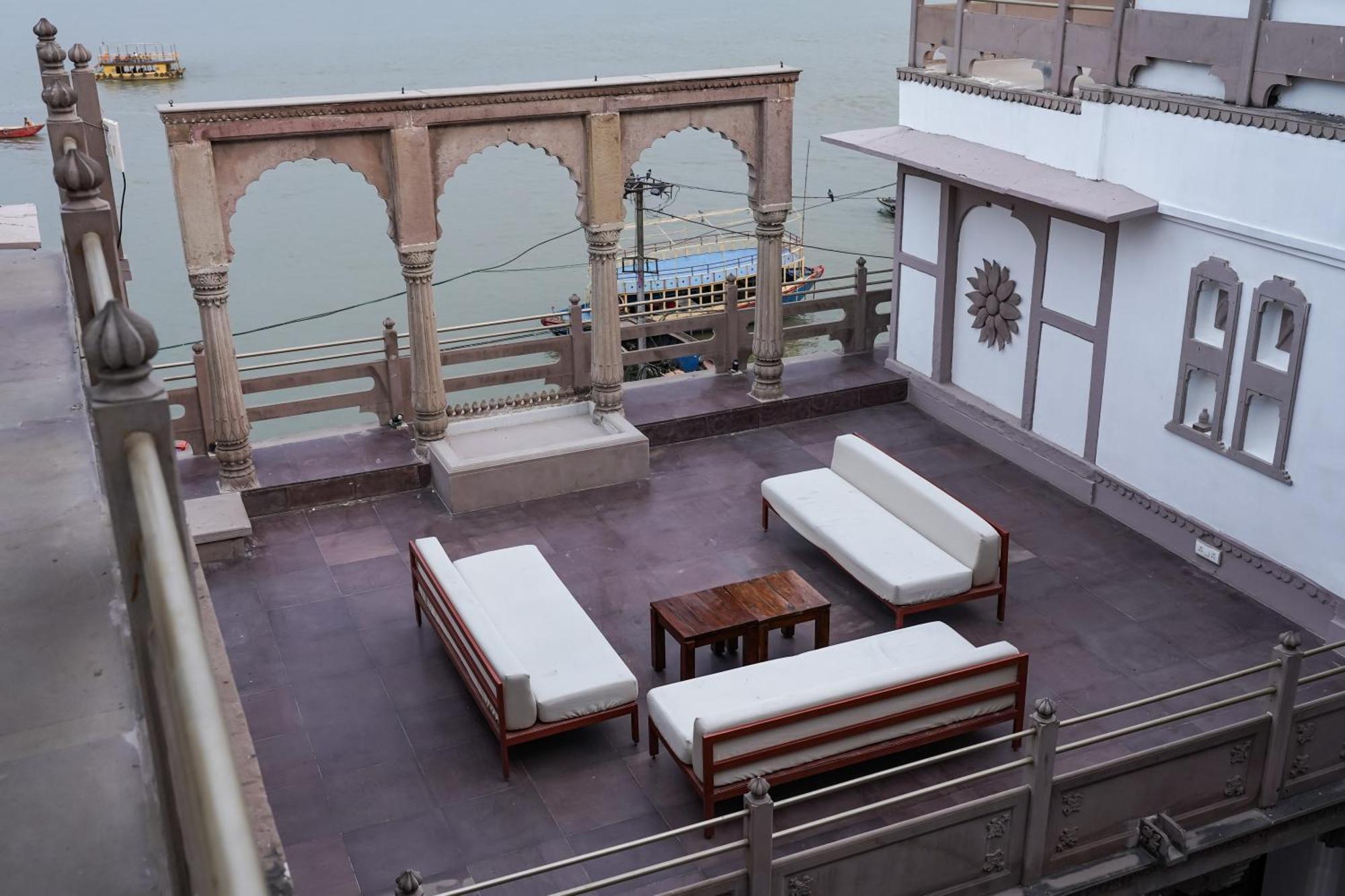 Hotel Guleria Kothi At Ganges Waranasi Zewnętrze zdjęcie