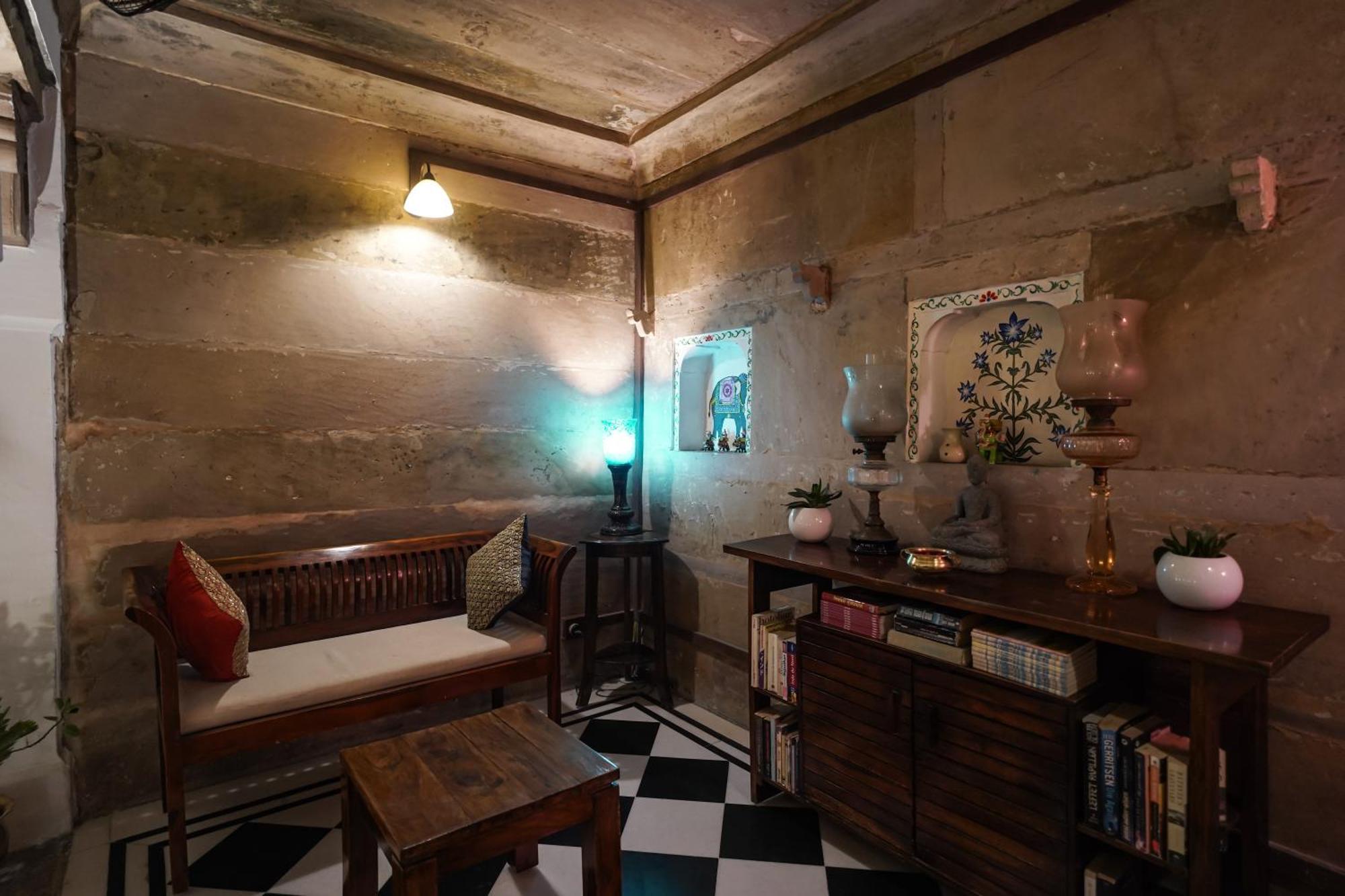 Hotel Guleria Kothi At Ganges Waranasi Zewnętrze zdjęcie