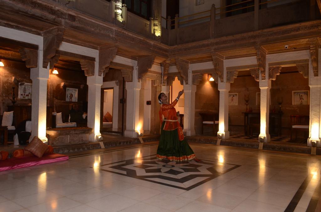 Hotel Guleria Kothi At Ganges Waranasi Zewnętrze zdjęcie
